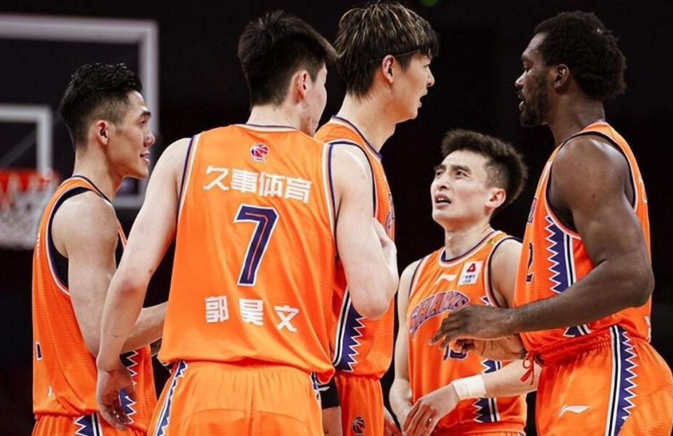 男篮的合同, 一度是球队, 控男篮 男篮的合同, 一度是球队, 控男篮