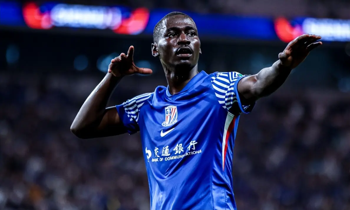 在两位后腰, 全取, 扛进攻