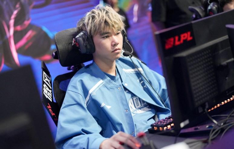 LPL第三, 打团的时候, 不然感觉骑 LPL第三, 打团的时候, 不然感觉骑